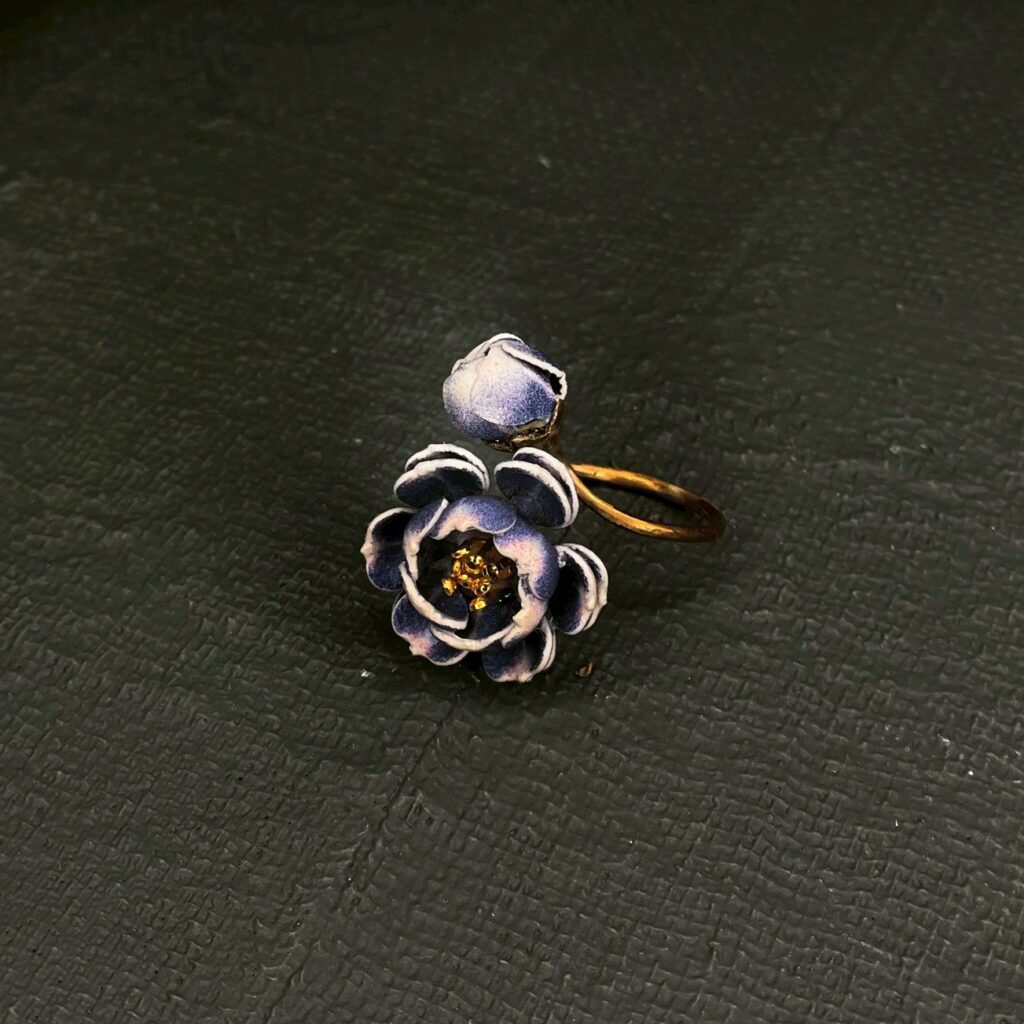 "ORIENTAL BLUE" No.025